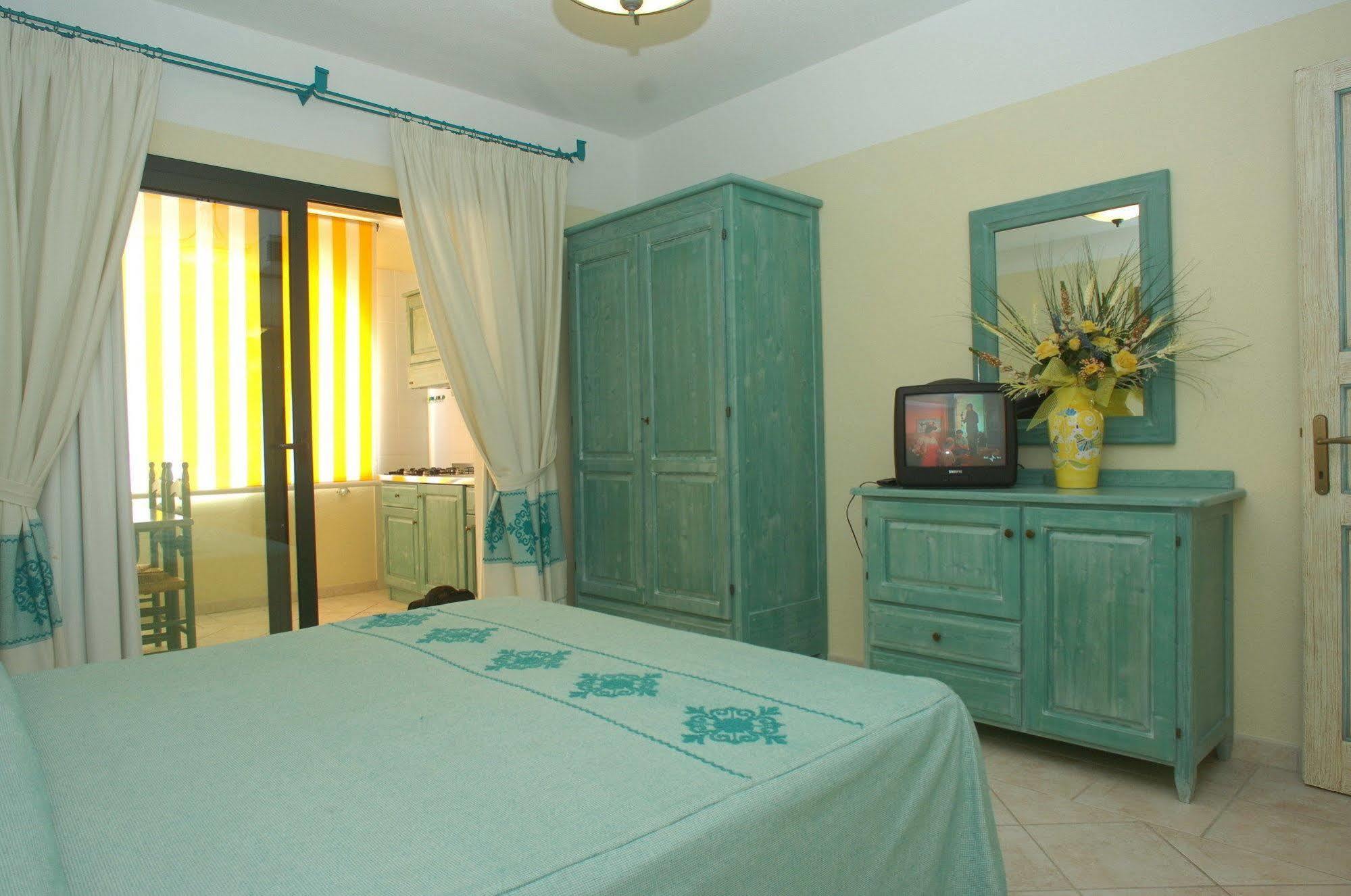 Residence Cala Liberotto 4*